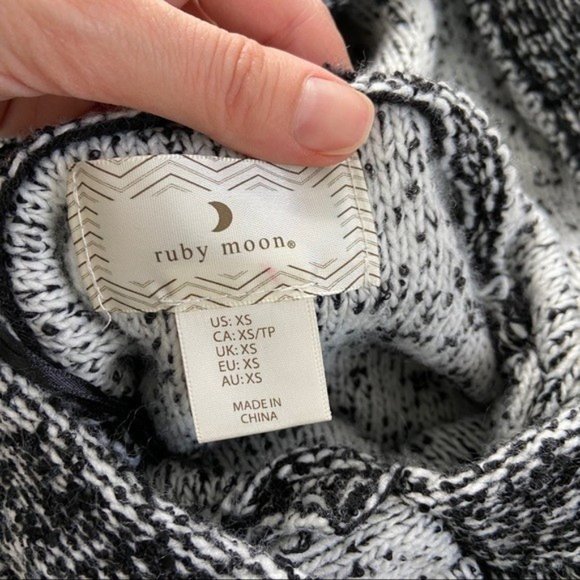 Ruby Moon x Anthropologie Heathered Cropped Knit Hoodie Sweater XS - Picture 7 of 11